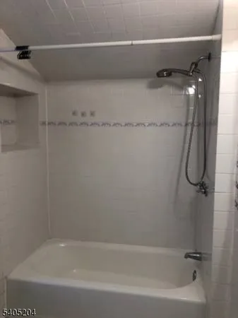 $3,275 | 117 West 3rd Street, South Orange, NJ 07079