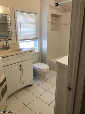 $3,275 | 117 West 3rd Street, South Orange, NJ 07079