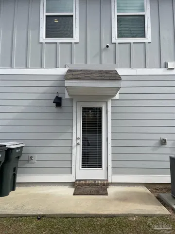 a view of entrance of the house