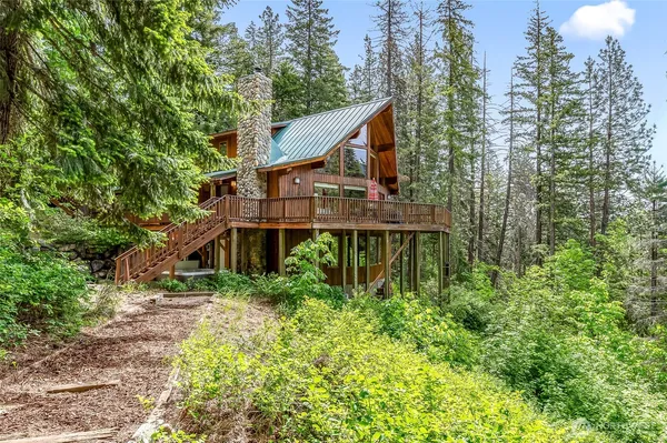 $1,075,000 | 16761 Lakeview Drive, Leavenworth, WA 98826