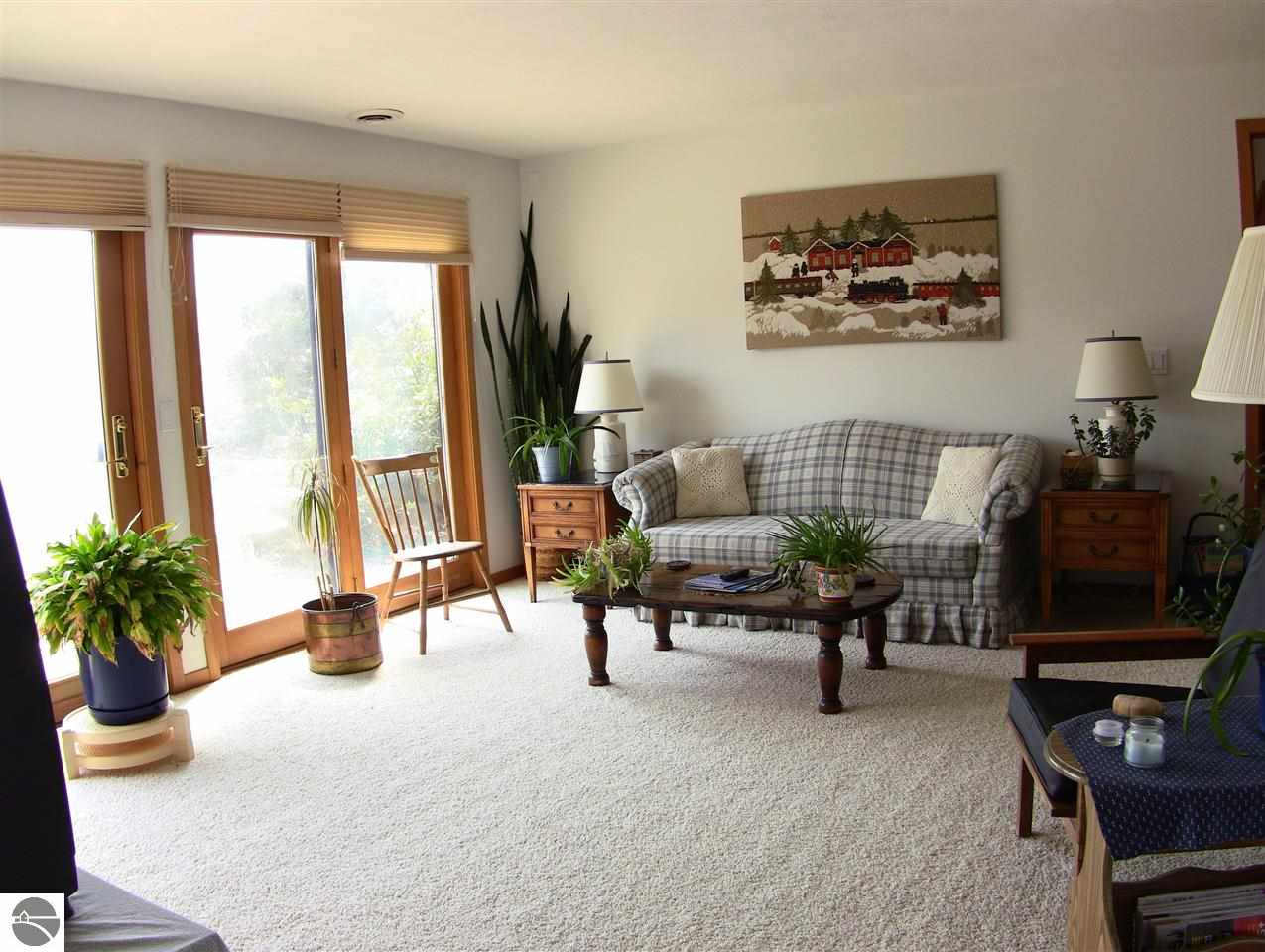 5500 North Overlook Road Omena, MI 49674 - Photo 29 of 33 1781543-28.JPG