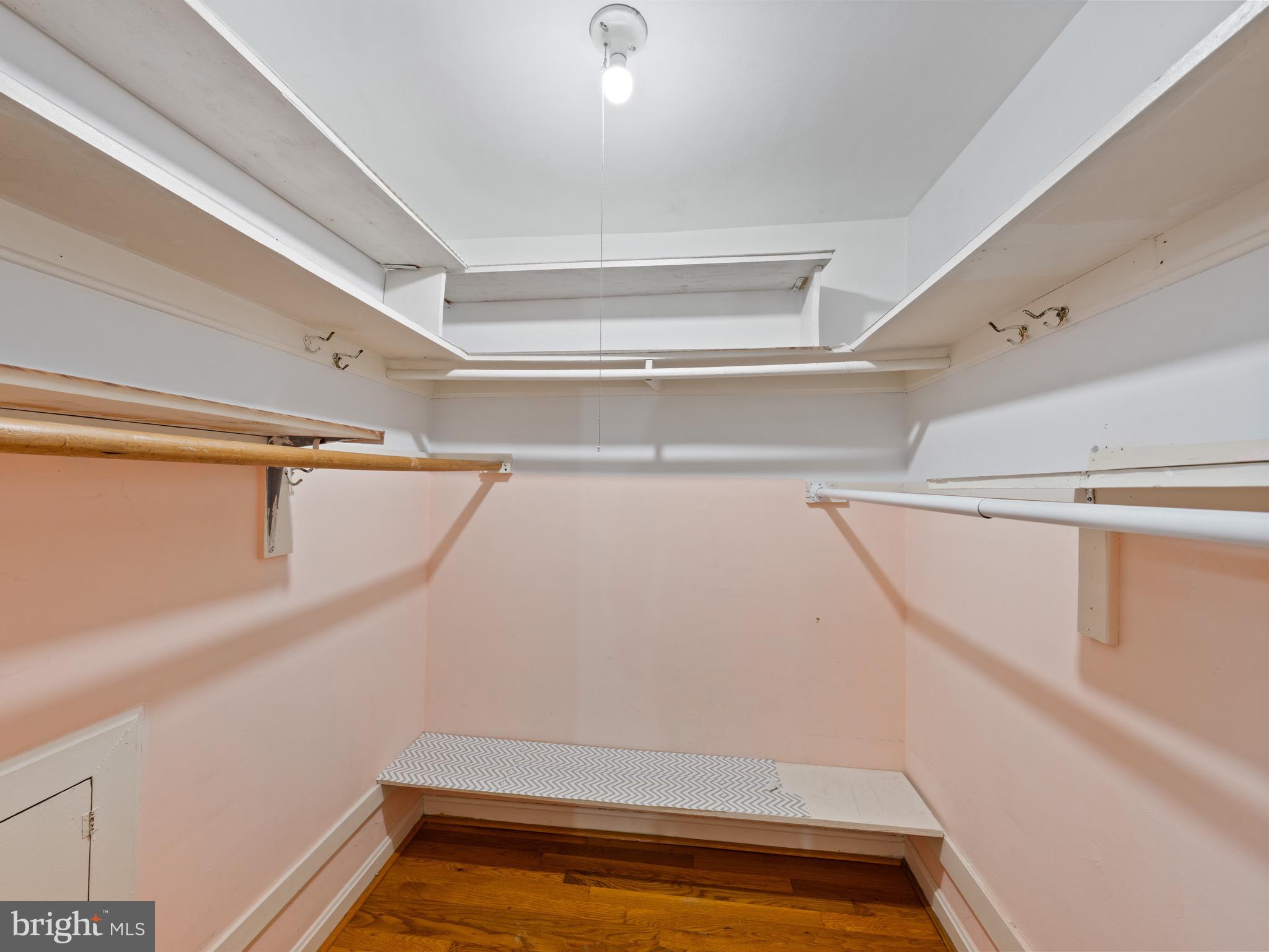 5403 Rolling Road Springfield, VA 22151 - Photo 20 of 28 Gallery Image 20