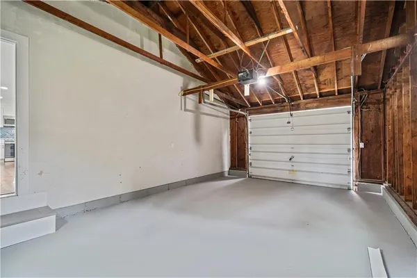 $4,000 | 51 Arrowhead Lane, Portsmouth, RI 02871