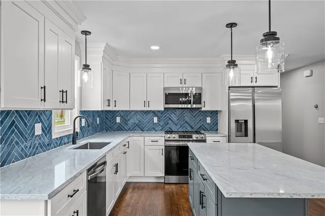 $4,000 | 51 Arrowhead Lane, Portsmouth, RI 02871