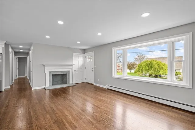 $4,000 | 51 Arrowhead Lane, Portsmouth, RI 02871