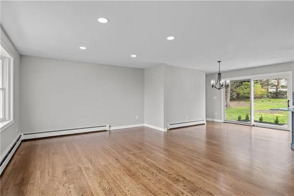 $4,000 | 51 Arrowhead Lane, Portsmouth, RI 02871