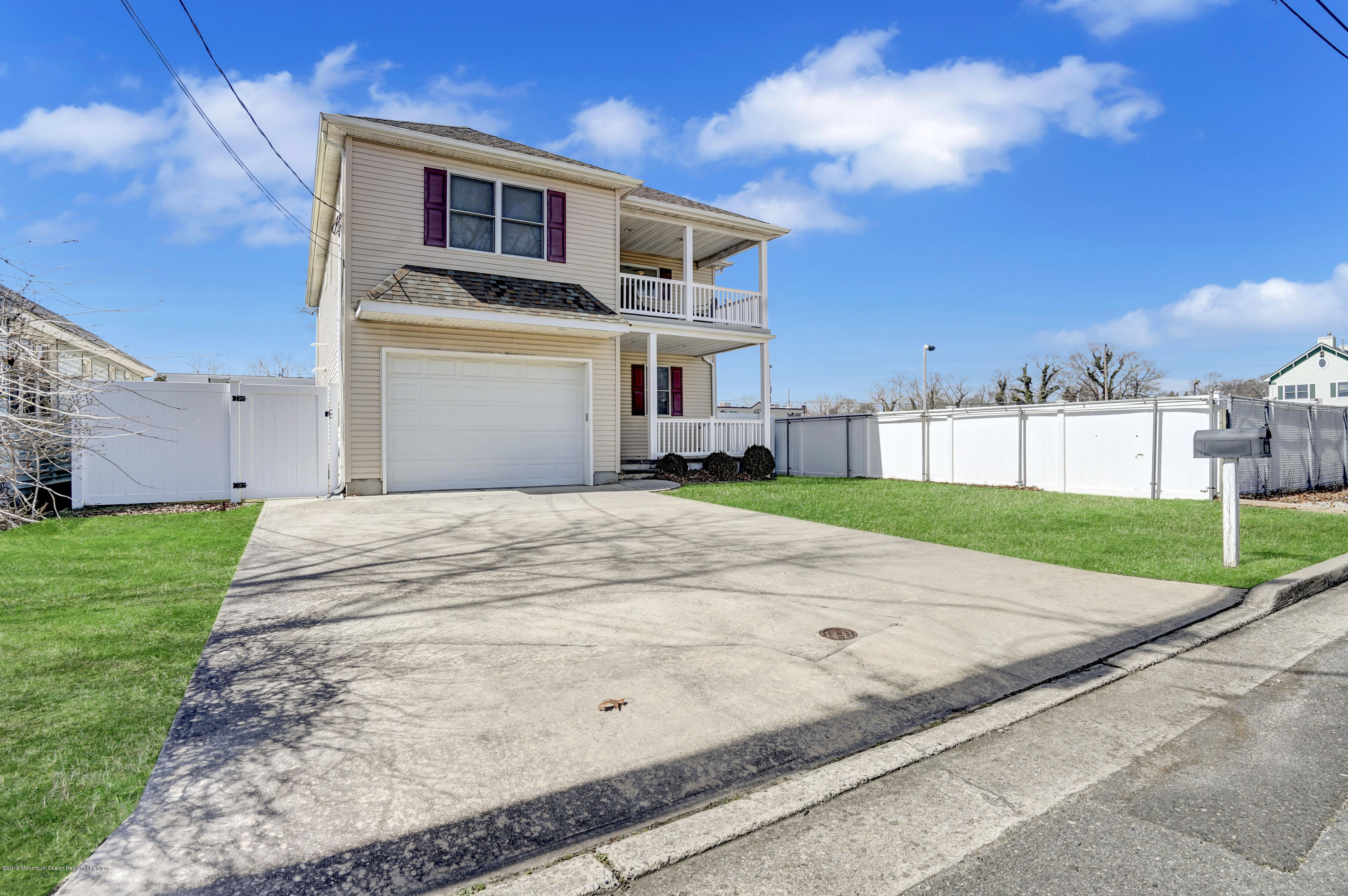 715 Maplewood Road Point Pleasant, NJ 08742 - Photo 7 of 37 003_dsc06920_1