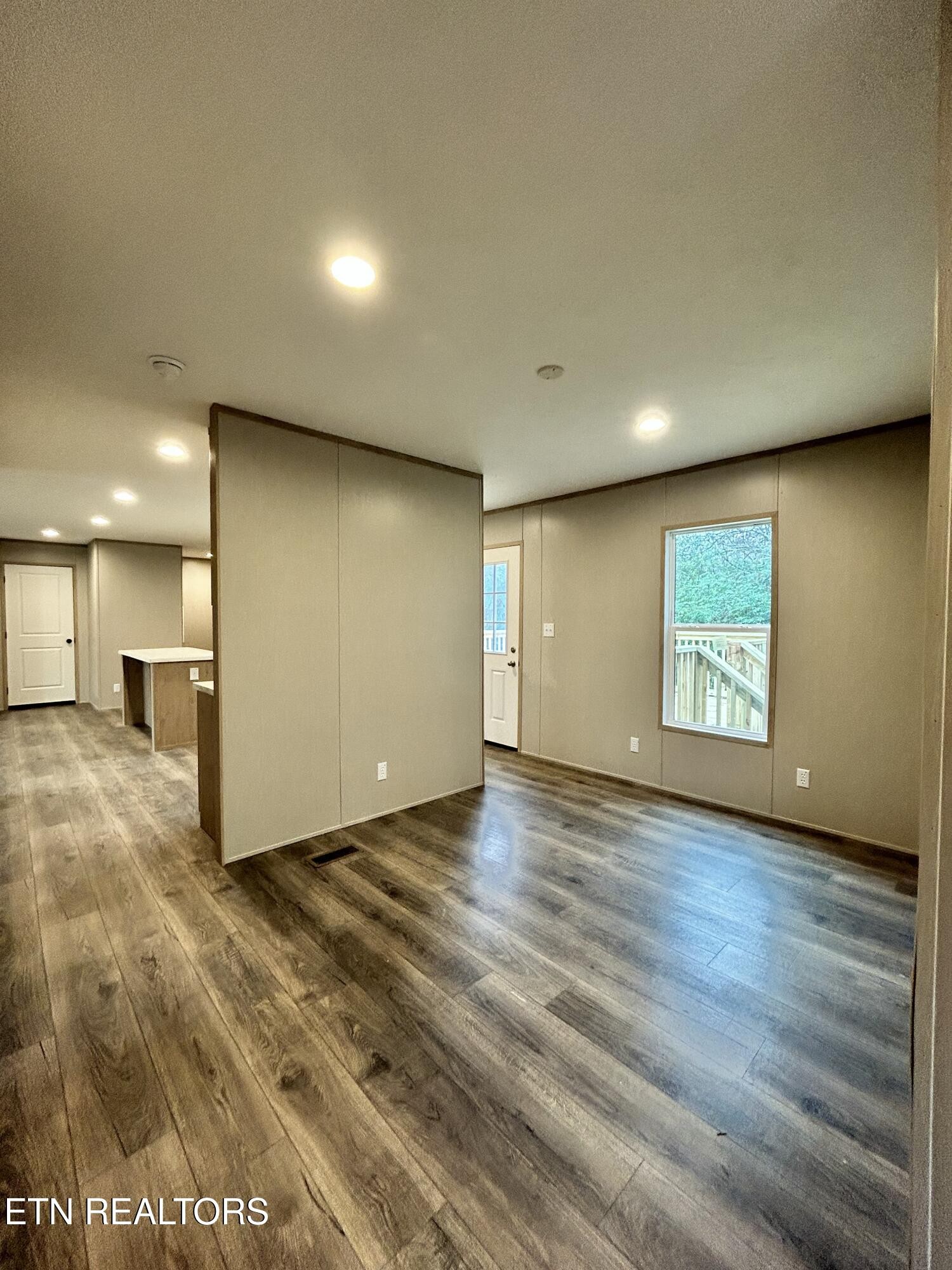 492 Foster Road Lenoir City, TN 37771 - Photo 34 of 42 Gallery Image 34