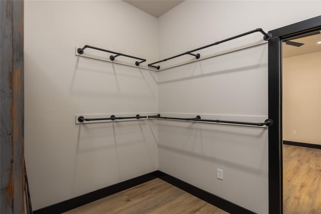 2015 Dobbs Valley Road Mineral Wells, TX 76067 - Photo 16 of 40