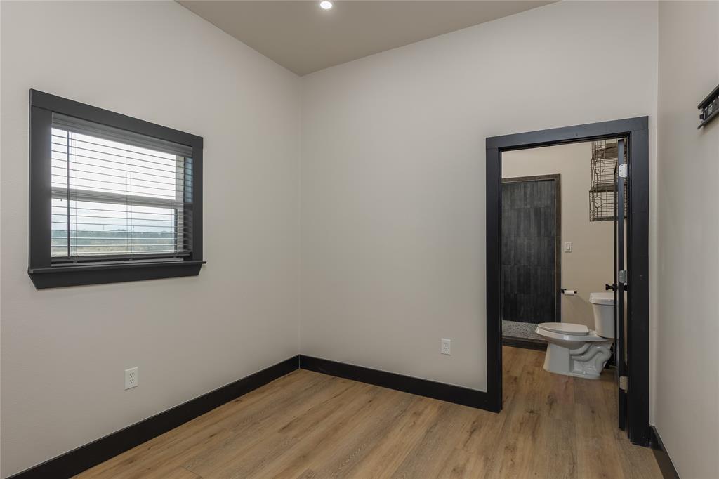 2015 Dobbs Valley Road Mineral Wells, TX 76067 - Photo 20 of 40