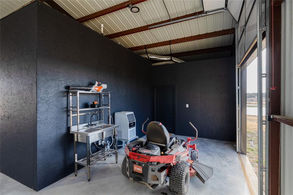 2015 Dobbs Valley Road Mineral Wells, TX 76067 - Photo 25 of 40