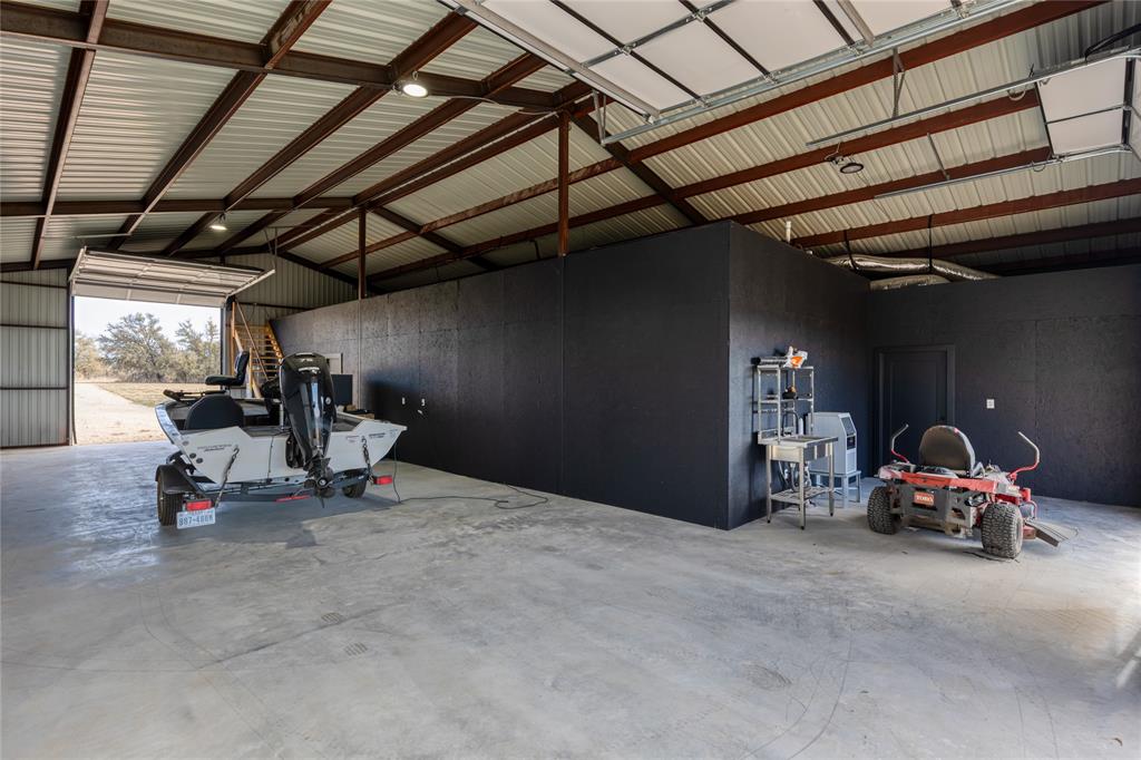 2015 Dobbs Valley Road Mineral Wells, TX 76067 - Photo 26 of 40