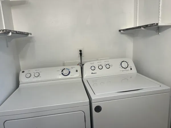 $2,400 | 7 Metroview Court, Ann Arbor, MI 48108