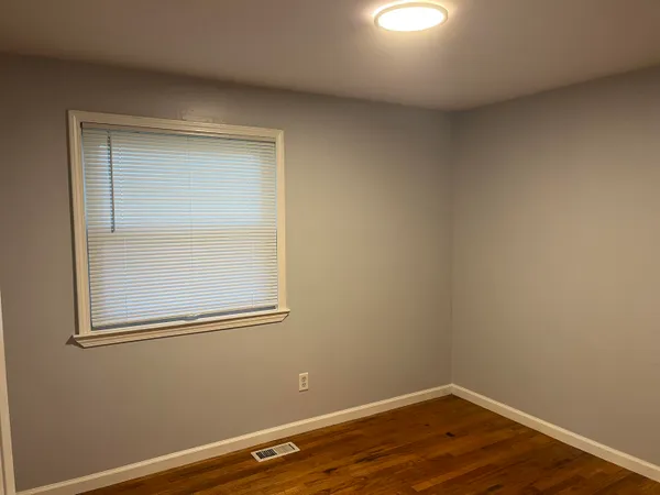 $2,400 | 7 Metroview Court, Ann Arbor, MI 48108