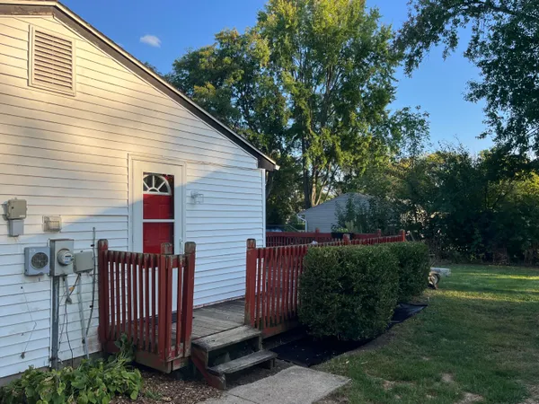 $2,400 | 7 Metroview Court, Ann Arbor, MI 48108