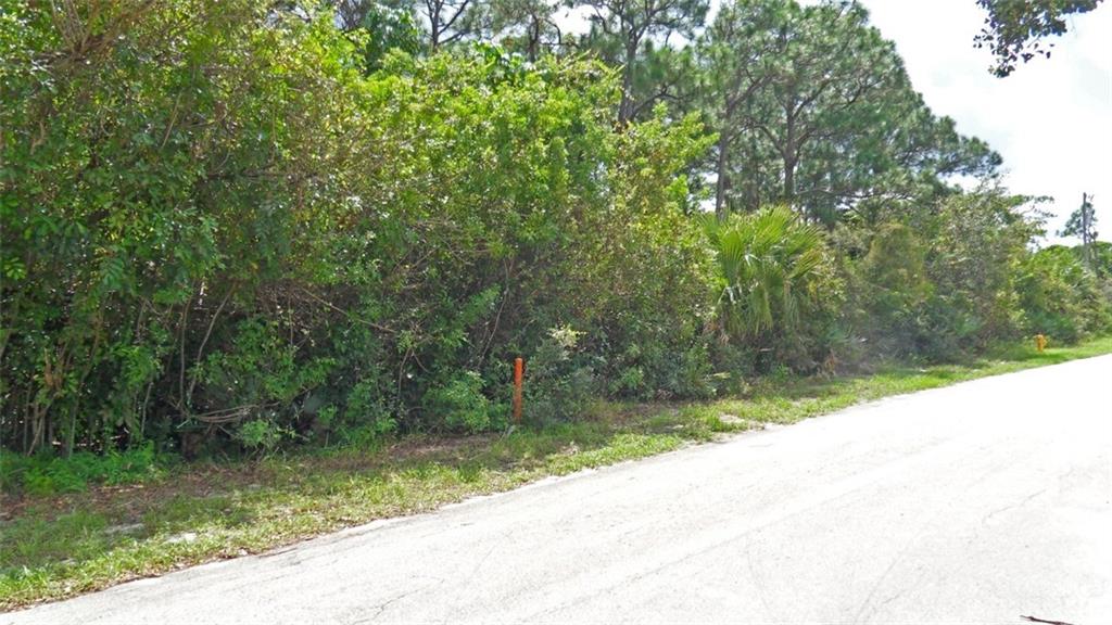 5072 Southeast Great Pocket Trail Stuart, FL 34997 - Photo 4 of 13