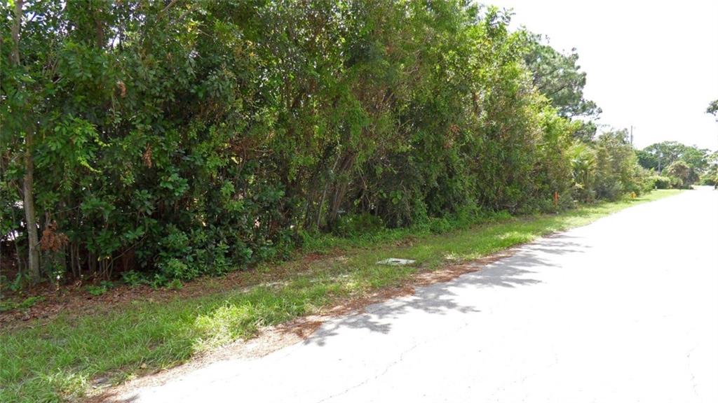 5072 Southeast Great Pocket Trail Stuart, FL 34997 - Photo 6 of 13
