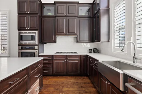 $1,190,000 | 1023 Juniper Street, Austin, TX 78702