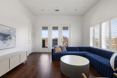 $1,190,000 | 1023 Juniper Street, Austin, TX 78702