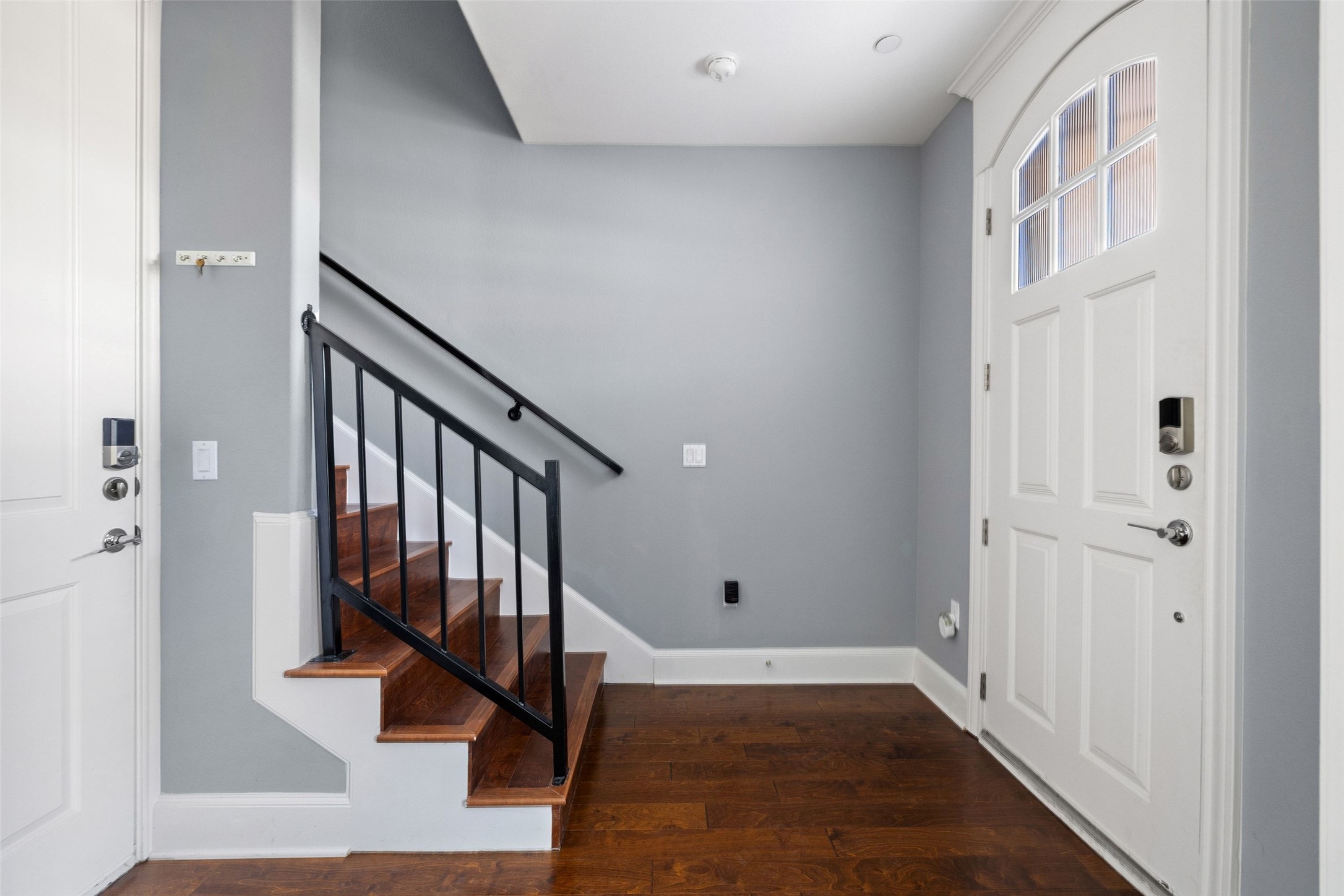 1023 Juniper Street Austin, TX 78702 - Photo 5 of 40