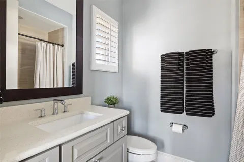$1,190,000 | 1023 Juniper Street, Austin, TX 78702