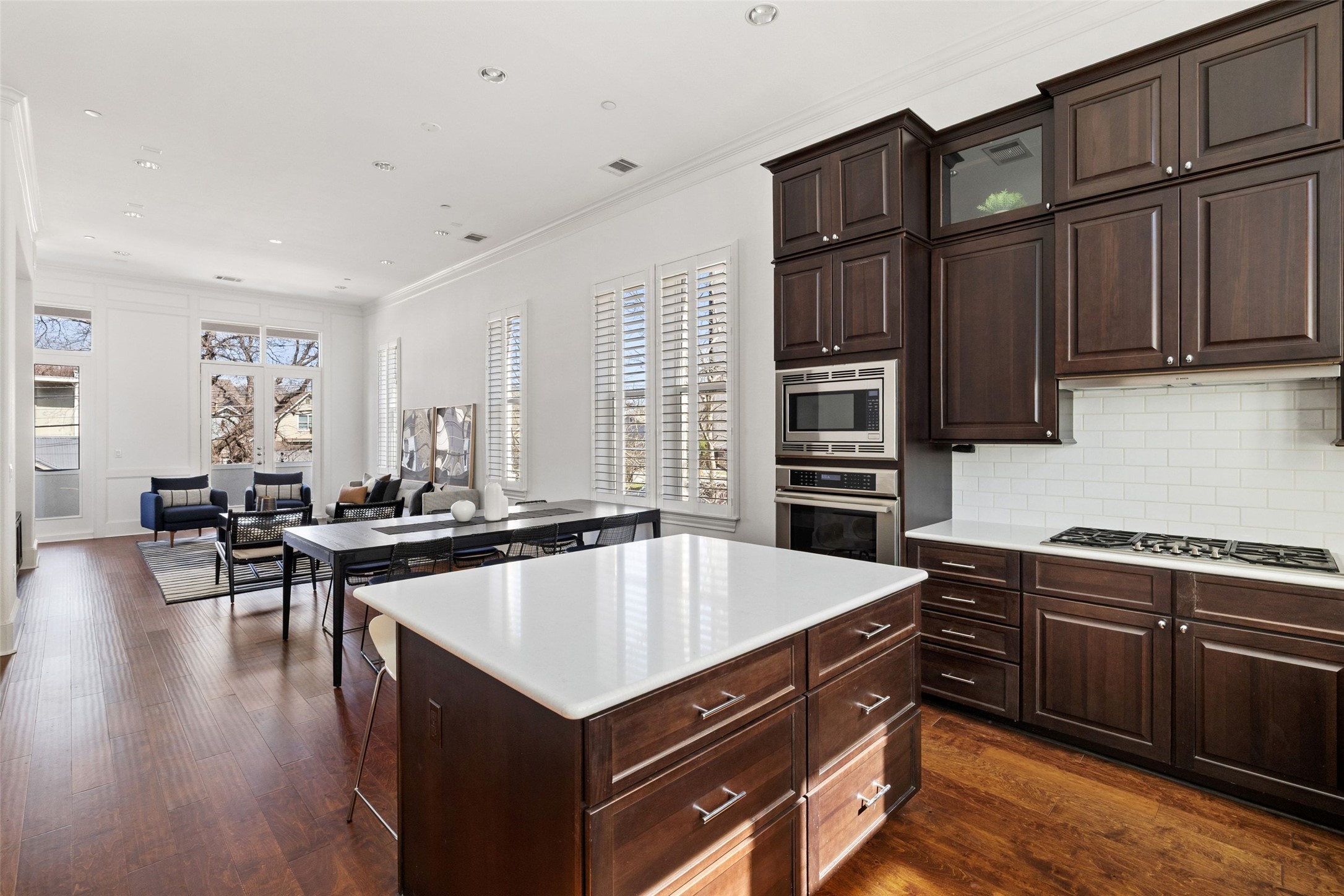 1023 Juniper Street Austin, TX 78702 - Photo 10 of 40