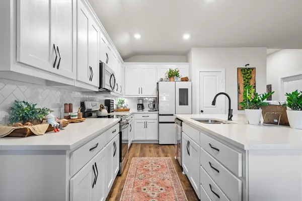 $315,000 | 1406 Quail Crk Drive, Cleburne, TX 76033