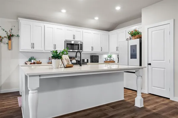 $315,000 | 1406 Quail Crk Drive, Cleburne, TX 76033