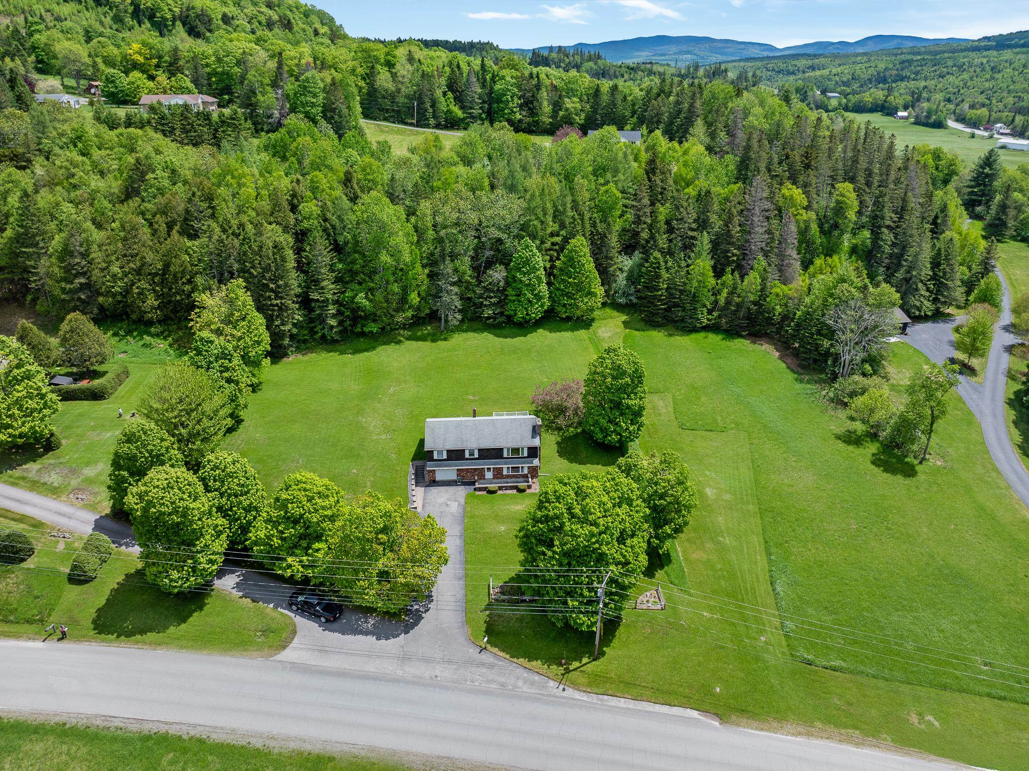 46 Corliss Lane Colebrook, NH 03576 - Photo 3 of 53