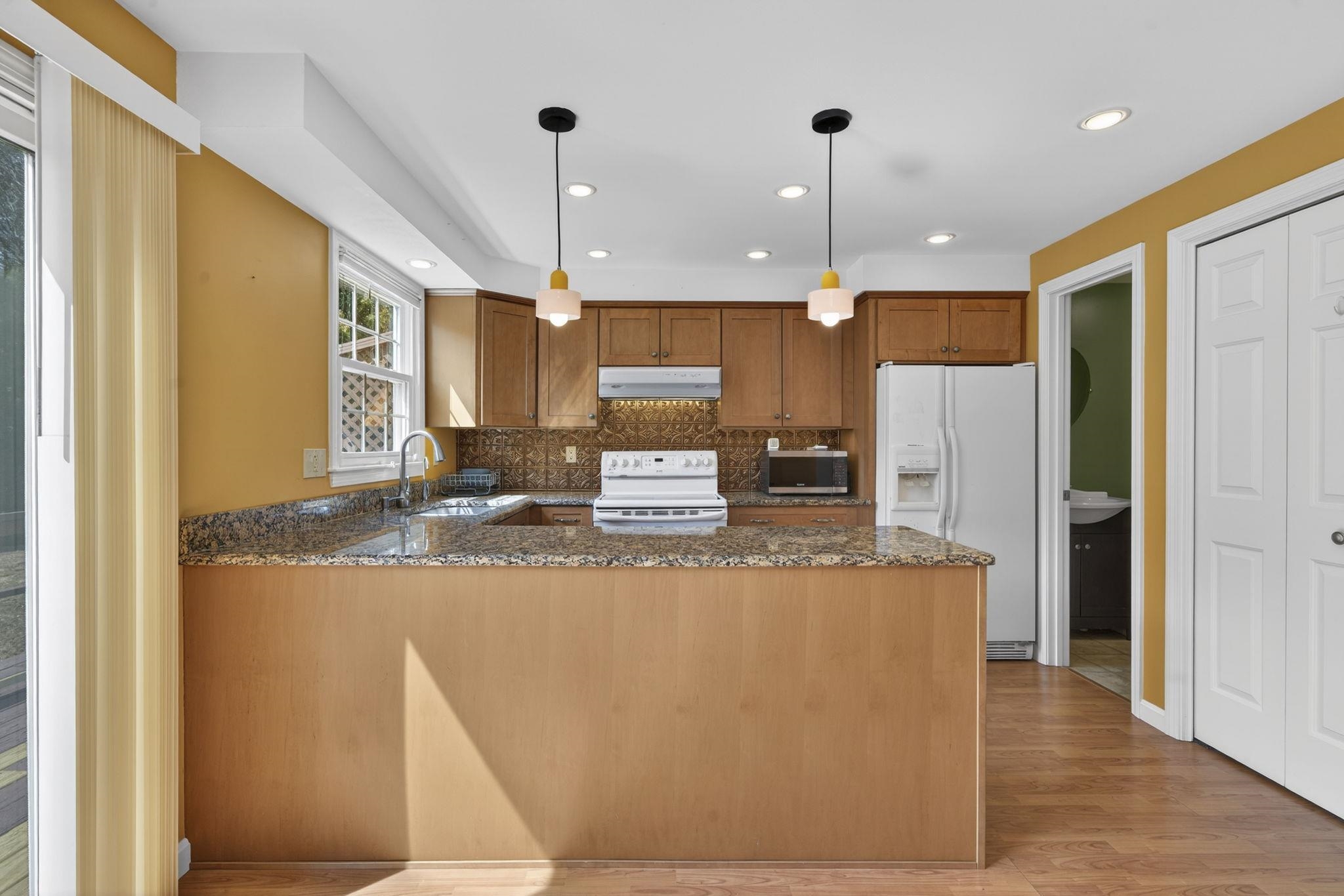 165 Blackwater Road, Unit 2 Somersworth, NH 03878 - Photo 5 of 39