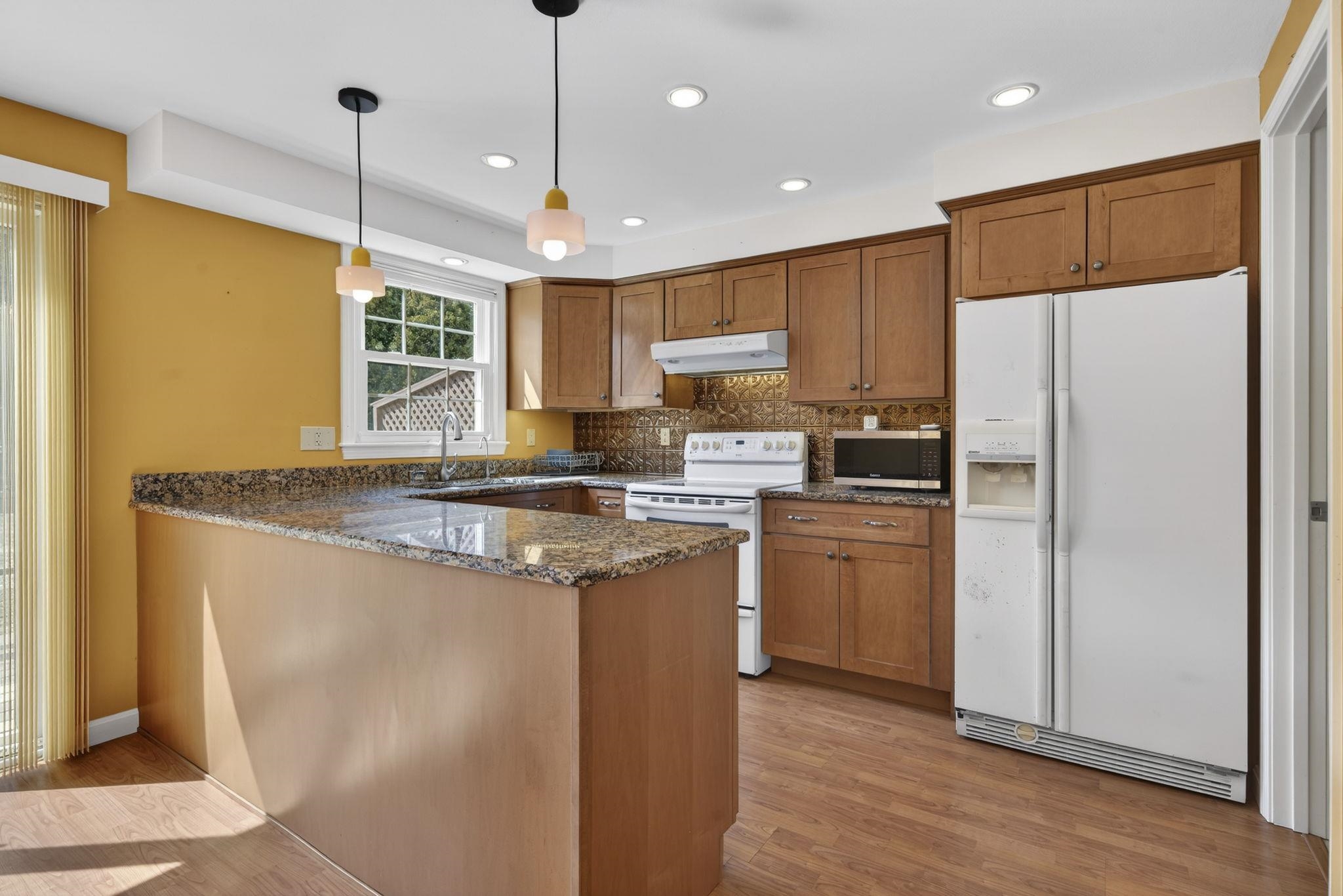 165 Blackwater Road, Unit 2 Somersworth, NH 03878 - Photo 7 of 39