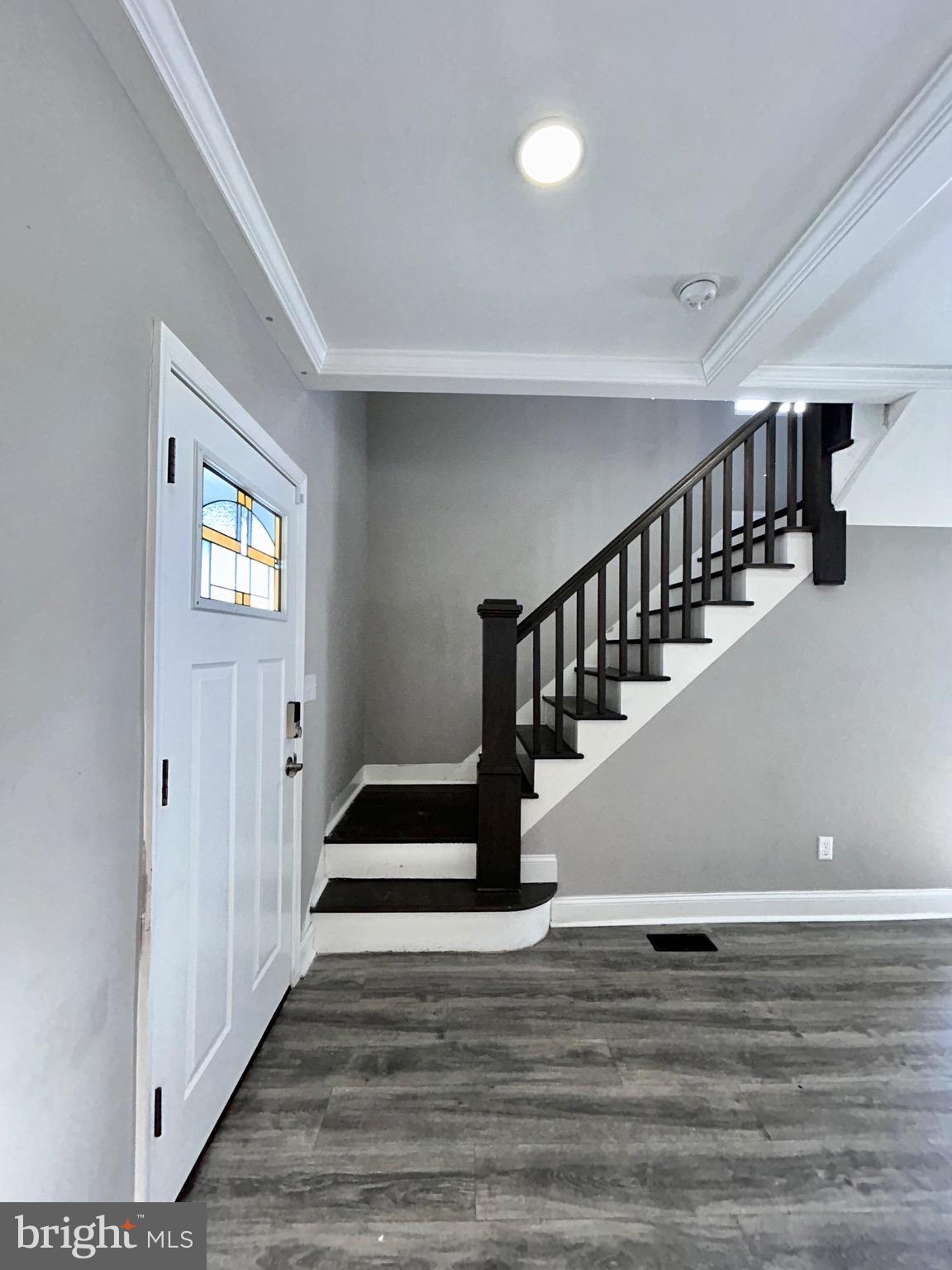 4207 Arizona Avenue Baltimore, MD 21206 - Photo 15 of 45 1st Floor Living Area