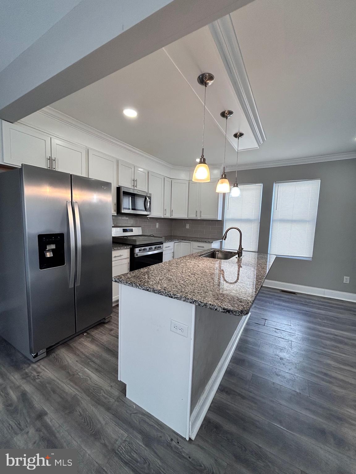 4207 Arizona Avenue Baltimore, MD 21206 - Photo 5 of 45 Kitchen