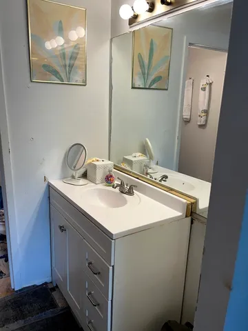 $85,000 | 400 Park Avenue, Unit 100, Calumet City, IL 60409