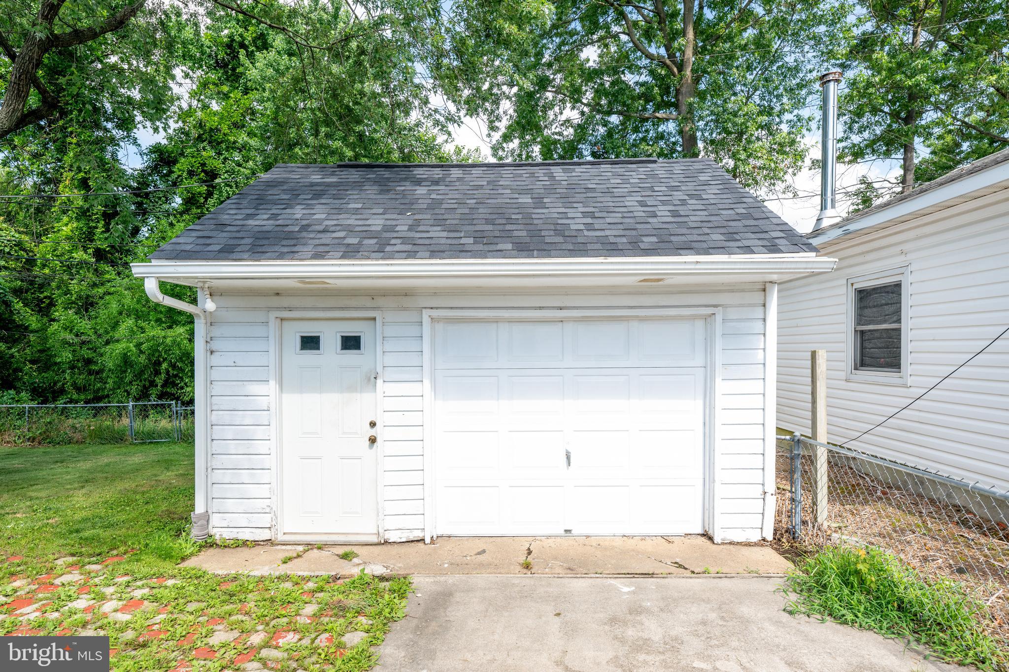 7 Gainor Road New Castle, DE 19720 - Photo 24 of 26 a house view with a backyard space