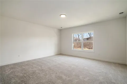 $699,575 | 25010 West 89th Terrace, Lenexa, KS 66227