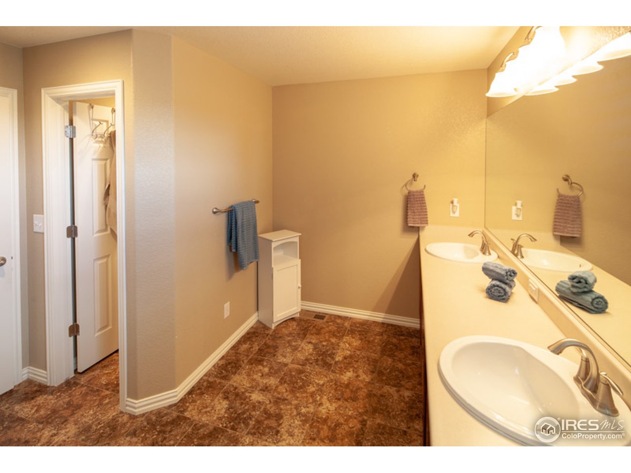 1015 Trading Post Road Fort Collins, CO 80524 - Photo 20 of 32 Gallery Image 20