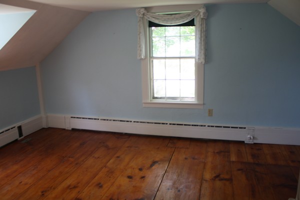 10 Jones Road Deerfield, MA 01342 - Photo 13 of 13 Gallery Image 13