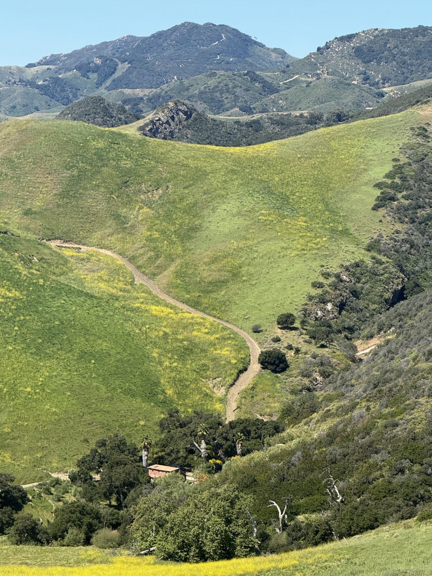 101 Hollister Ranch Road Goleta, CA 93117 - Photo 2 of 13 a view of an ocean from a mountain