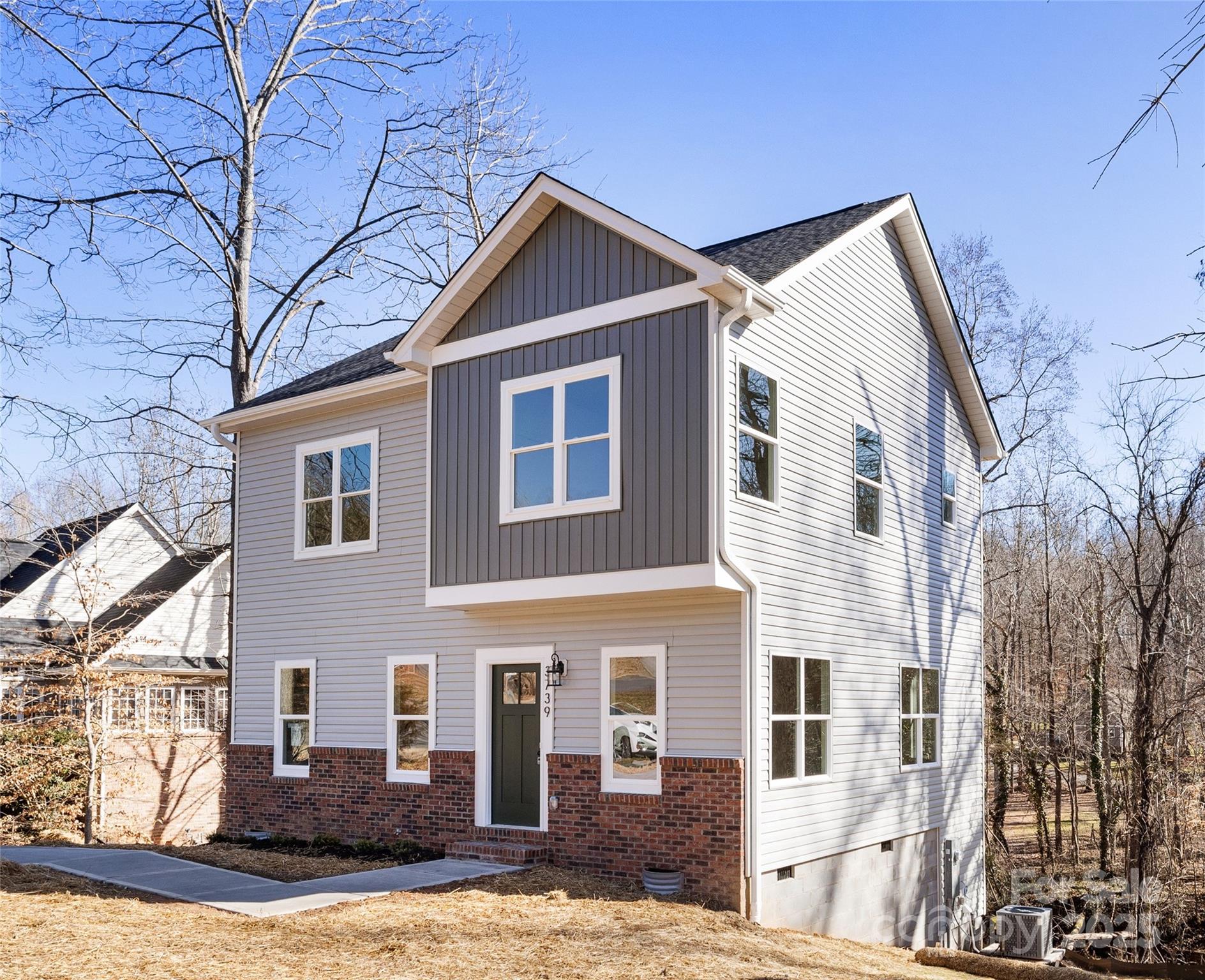 3739 Kennedy Road Gastonia, NC 28056 - Photo 2 of 25 Gallery Image 2