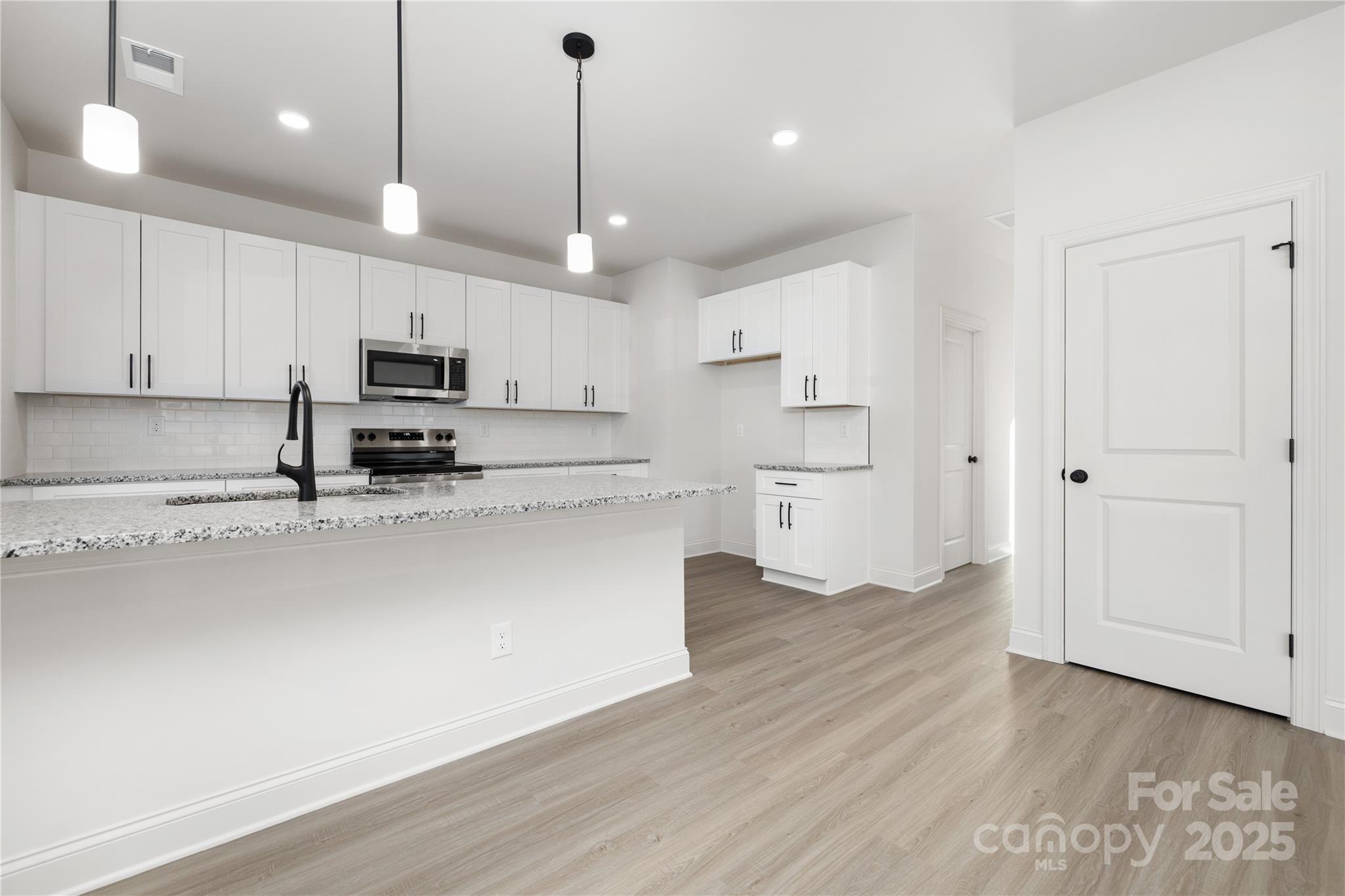3739 Kennedy Road Gastonia, NC 28056 - Photo 7 of 25 Gallery Image 7