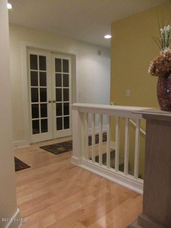 2967 Ridgeview, Unit 28 Muskegon, MI 49445 - Photo 4 of 20 DSCF5350