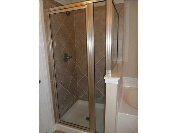 $2,000 | 1639 Coleville Oak Lane, Lawrenceville, GA 30046