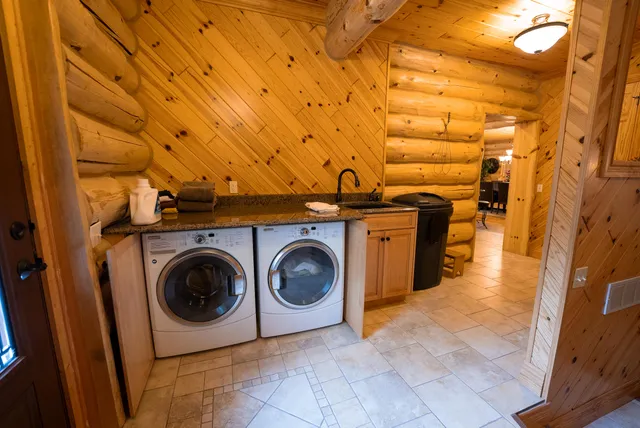 $4,149,000 | 404 Barry Drive, Alger, MI 48610