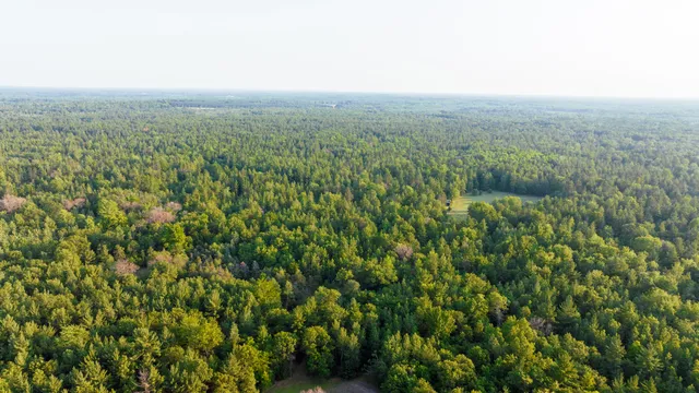 $4,149,000 | 404 Barry Drive, Alger, MI 48610