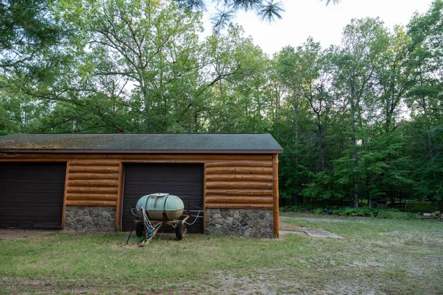 $4,149,000 | 404 Barry Drive, Alger, MI 48610