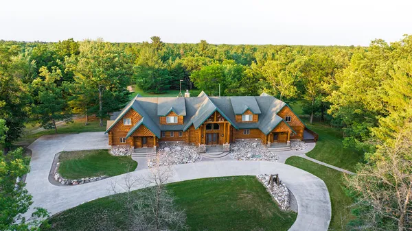$4,150,000 | 404 Barry Drive, Alger, MI 48610