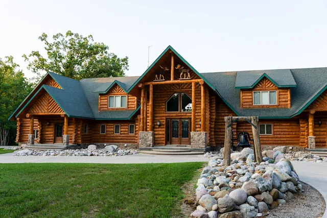 $4,149,000 | 404 Barry Drive, Alger, MI 48610