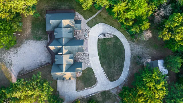 $4,149,000 | 404 Barry Drive, Alger, MI 48610