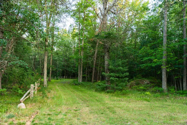 $4,149,000 | 404 Barry Drive, Alger, MI 48610